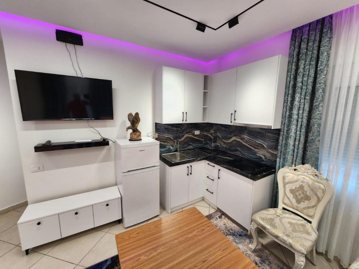 Tirana Class House Экстерьер фото
